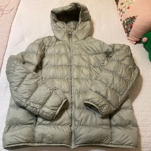 aritzia super puff